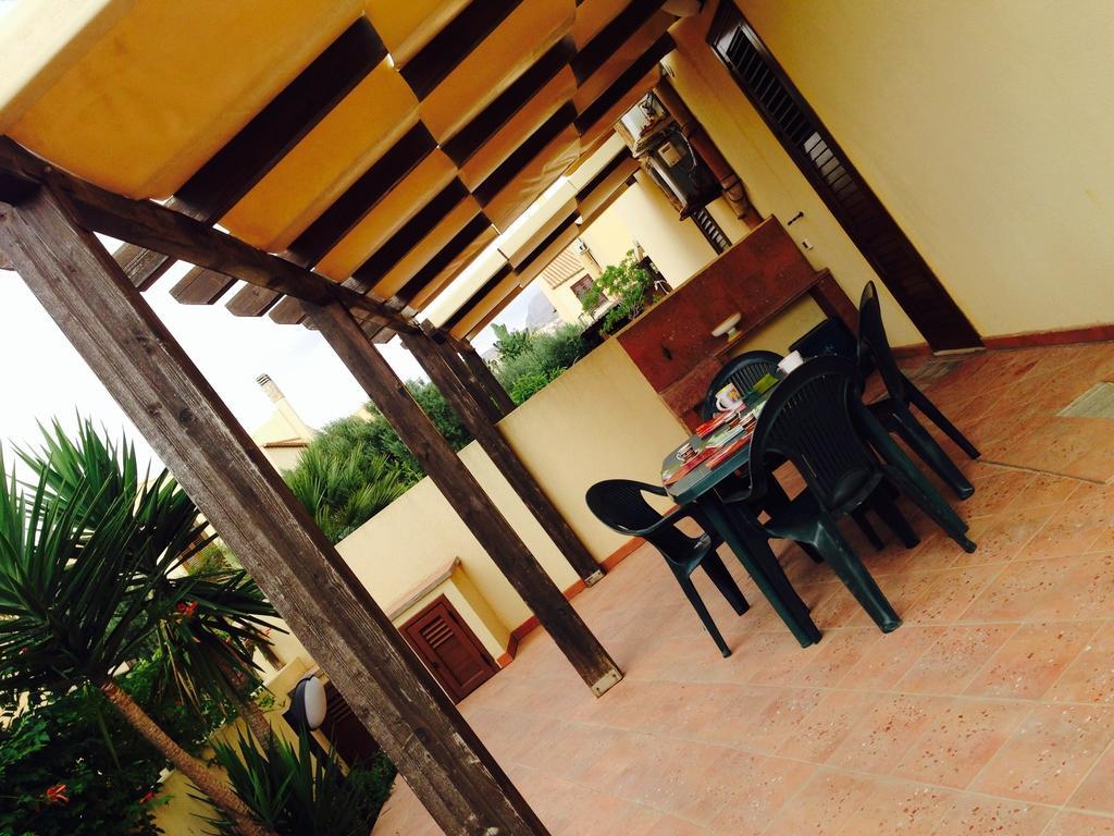 Villa Baia Di Cornino Custonaci Phòng bức ảnh
